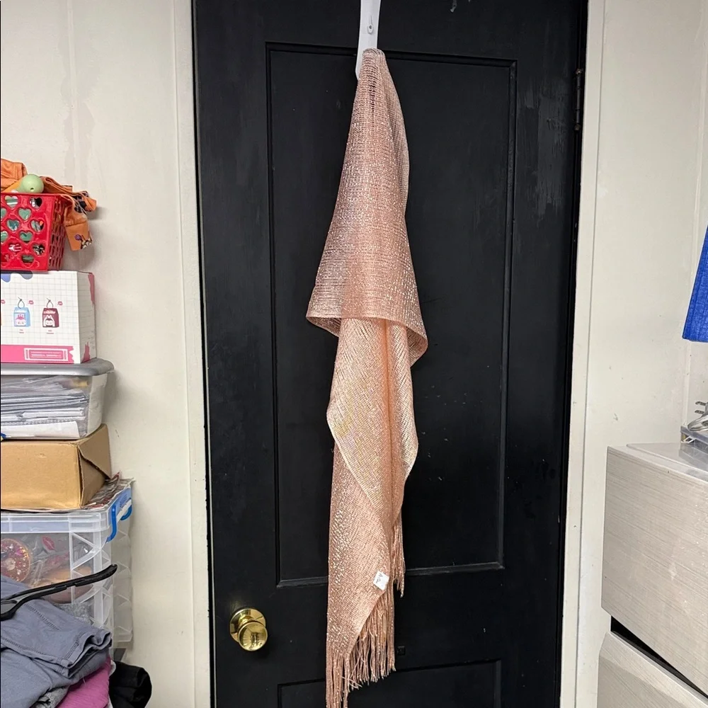 Elegant Rose Gold Bath Towel